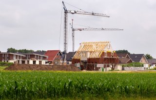 Meerderheid huiseigenaren staat woningbouw op landbouwgrond toe