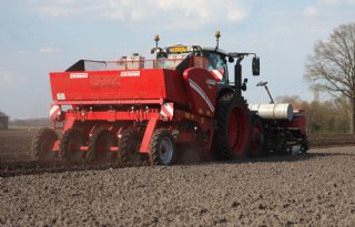 Aardappelsector heeft zorgen over laat en moeilijk seizoen