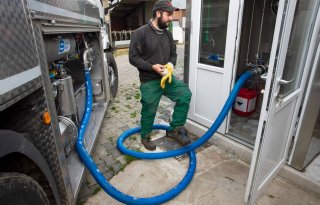 Melkprijs krabbelt verder op in voorzichtige markt