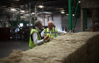 Kabinet trekt portemonnee voor biobased bouwen