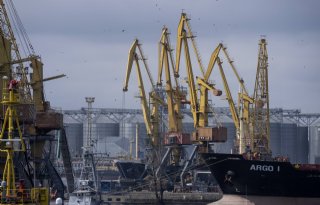 Oekraïne roept Polen op grensblokkades te stoppen