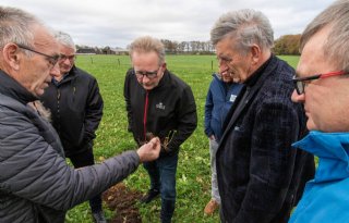 'Als iedereen meedoet, hebben we helft Drentse stikstofopgave al gehaald'