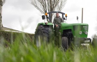 POAH! Deutz D 9006