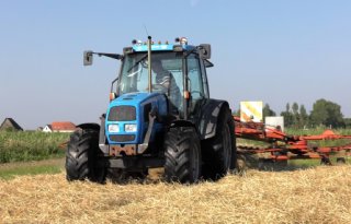 POAH! Landini Globus 65