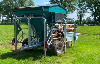 Hanskamp lanceert mobiel voerstation voor buiten