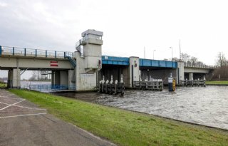 Friese Staten willen landbouwverkeer door Prinses Margriettunnel