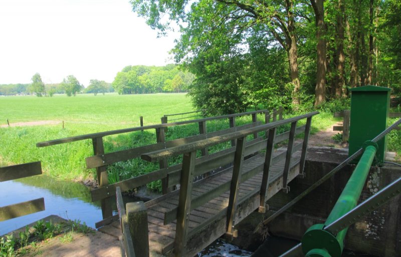 Werk Aan Lunterse Beek Nieuwe Oogst